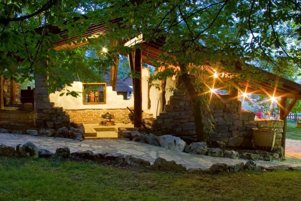 Farm Stay Cardaklije Kulen Vakuf Zewnętrze zdjęcie